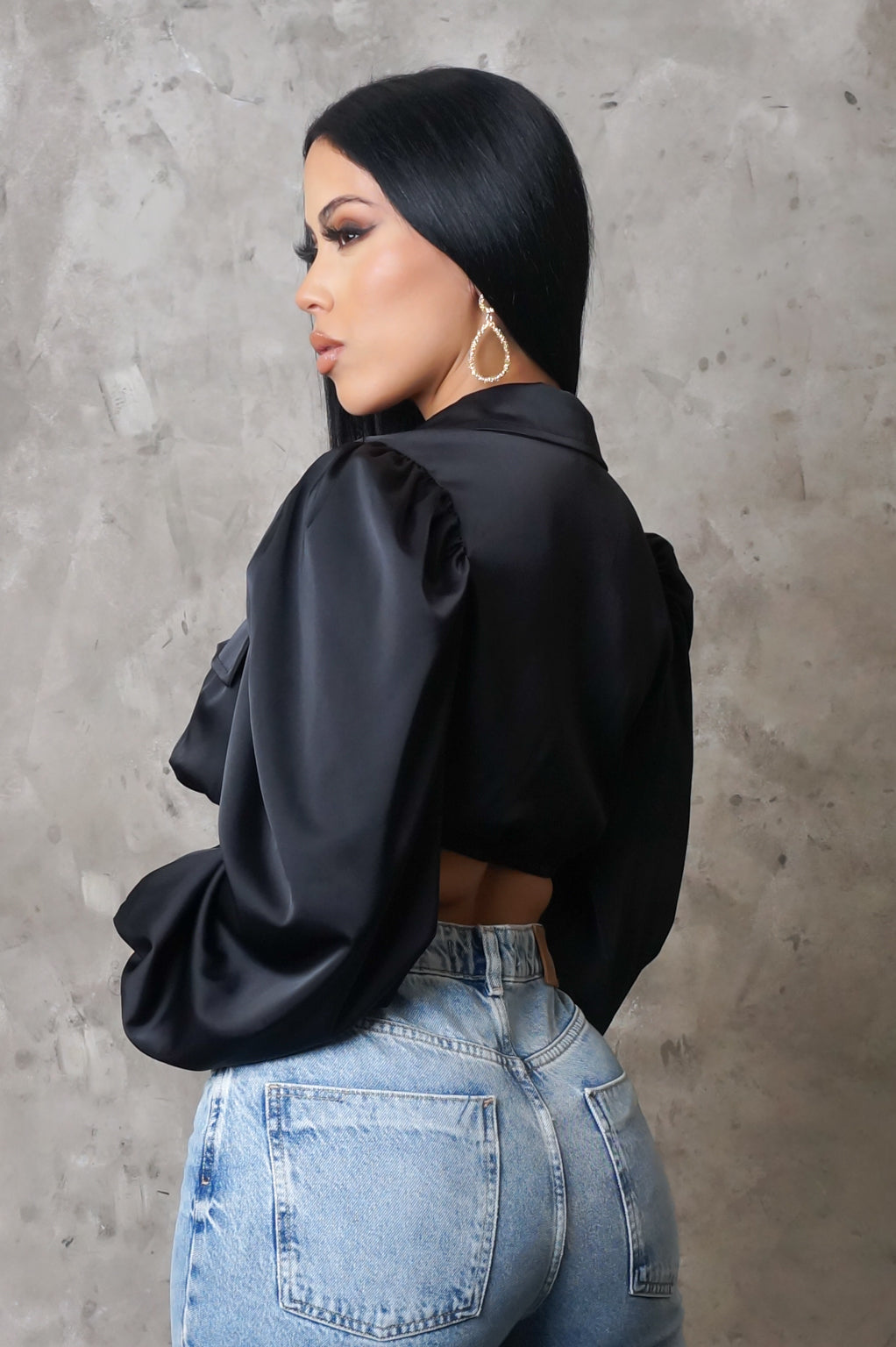 Black Puff-Sleeve V-Neck Crop Top (XS–L)